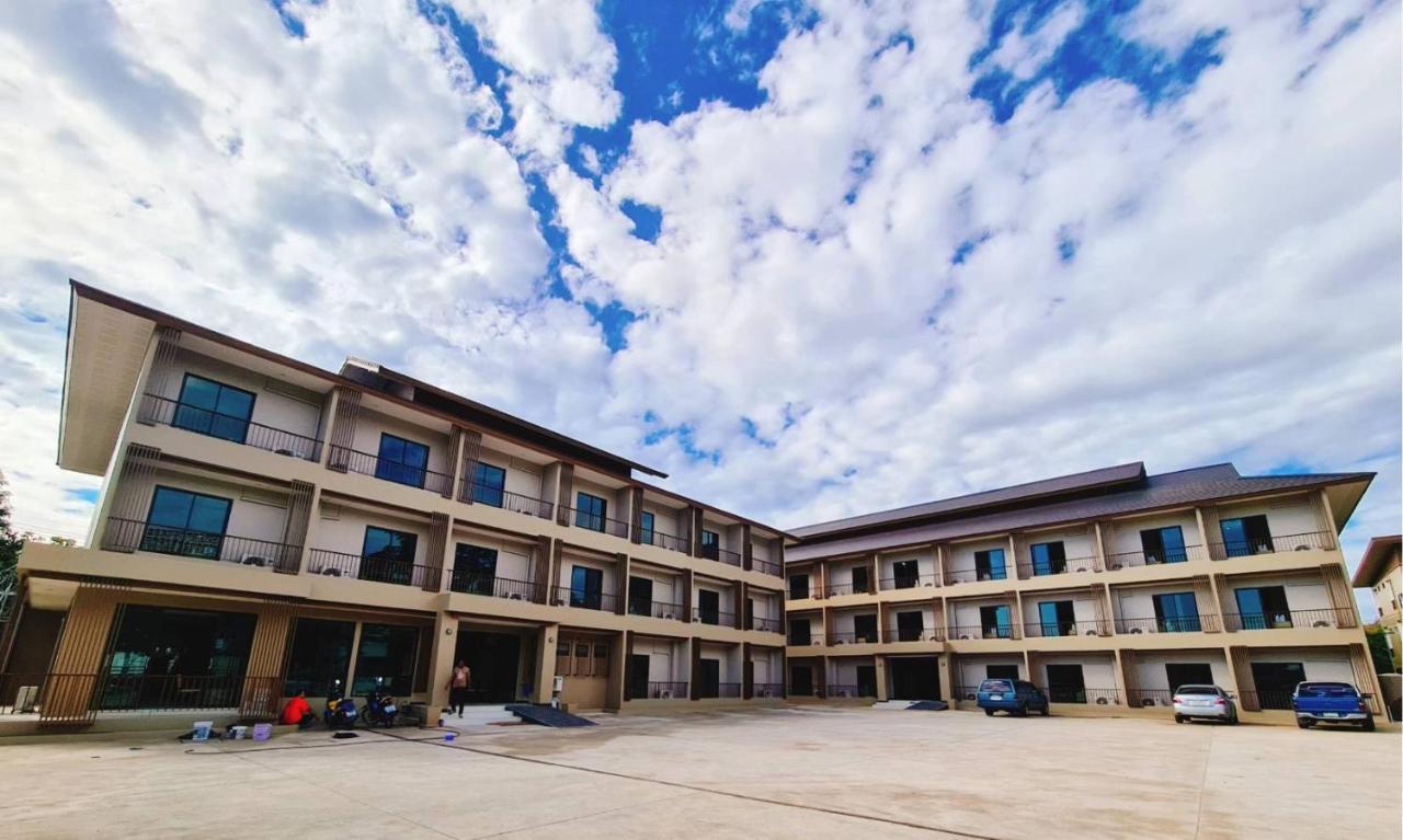 โรงแรม แกรนด์ไม้หอม เชียงใหม่ ภายนอก รูปภาพ